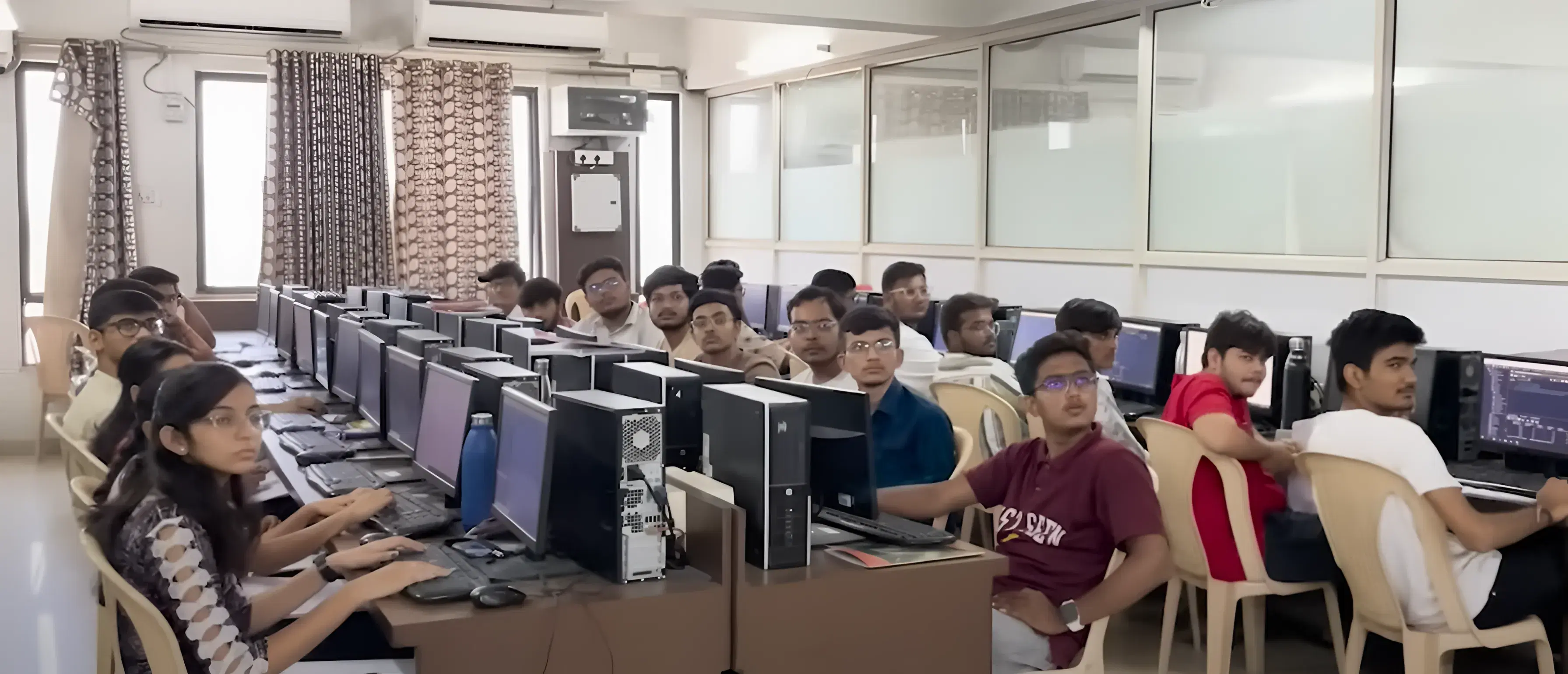 L J Institute of Business Administration Ahmedabad Academic Infrastructure photo 3